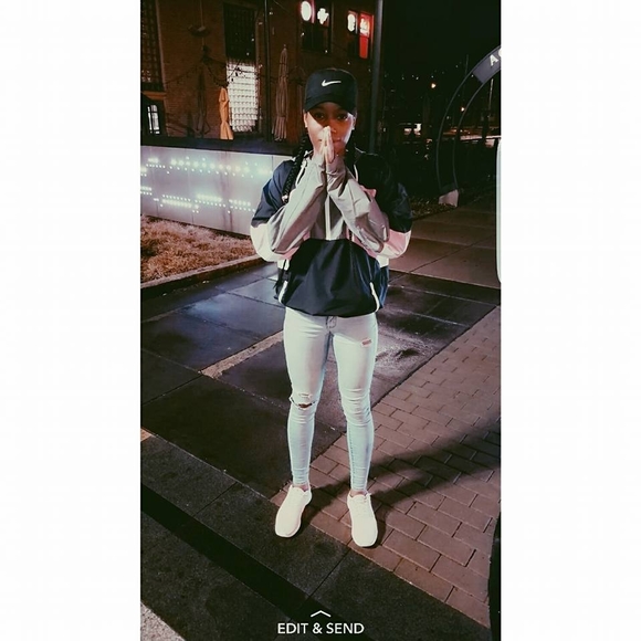 Meet your Posher, Kaitlyn - Picture 1 of 1